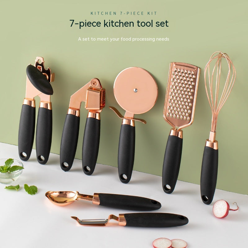 Copper-Plated Kitchen Peeler Set – in use